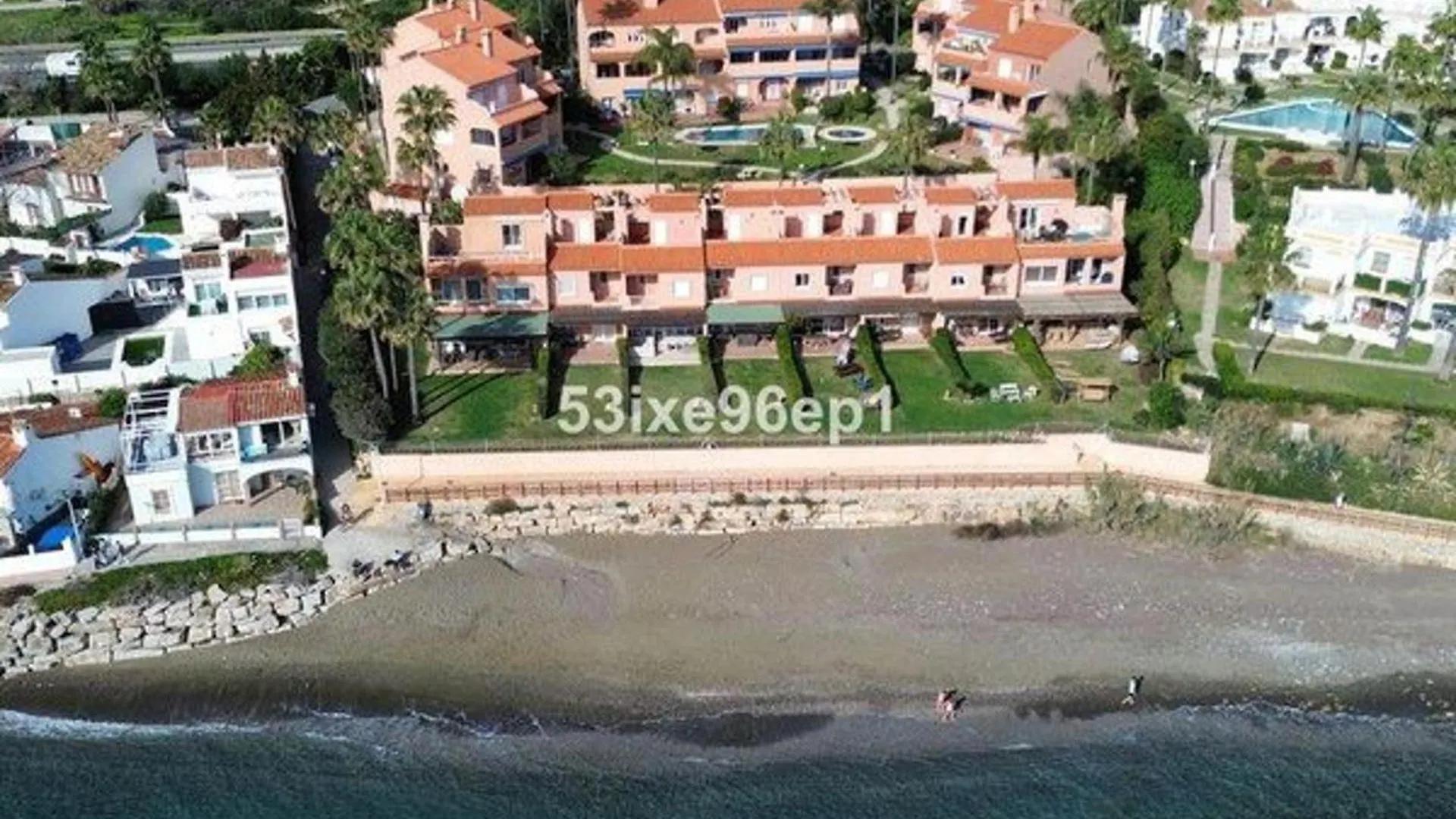 アパート エステポナCoastal Retreat-Sleeps 8 Sea View Pool & Parkingアパートメント